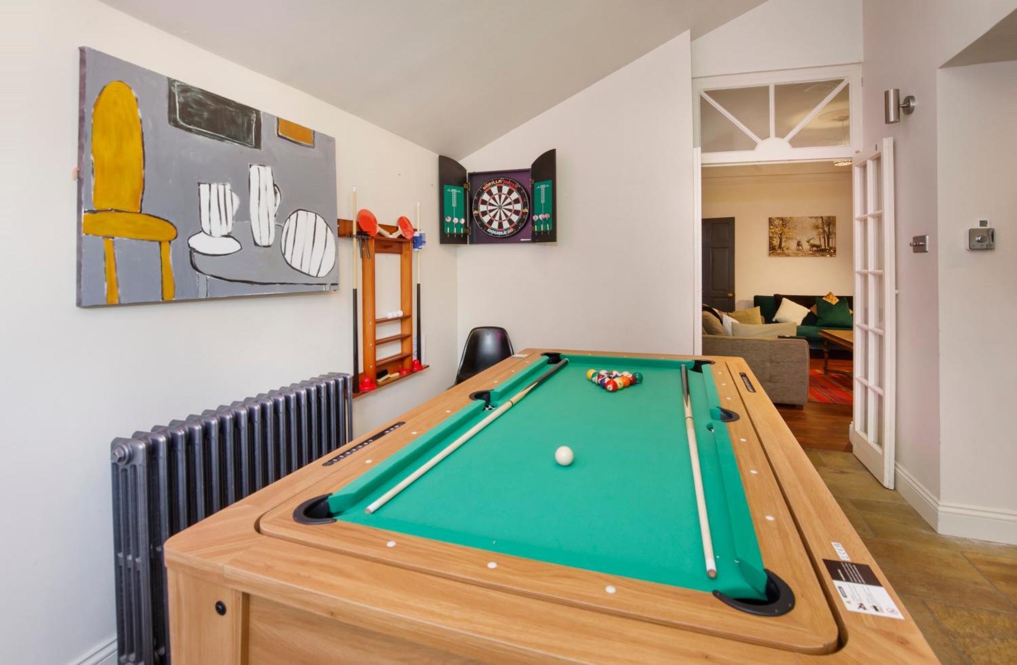 Minster House - Group Hot Tub Holiday home York