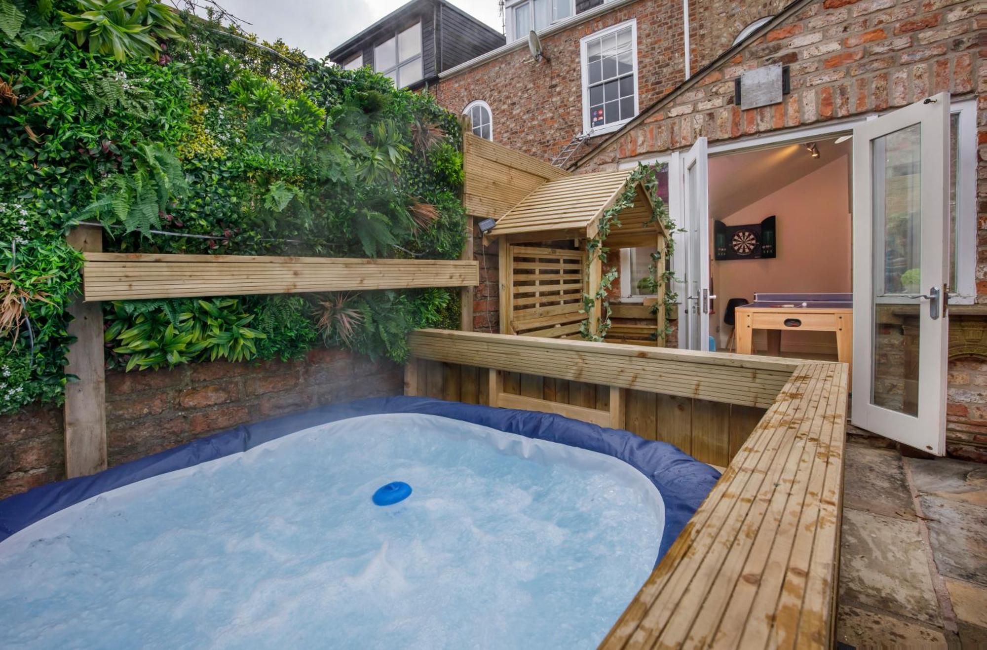 Holiday home Minster House - Group Hot Tub *