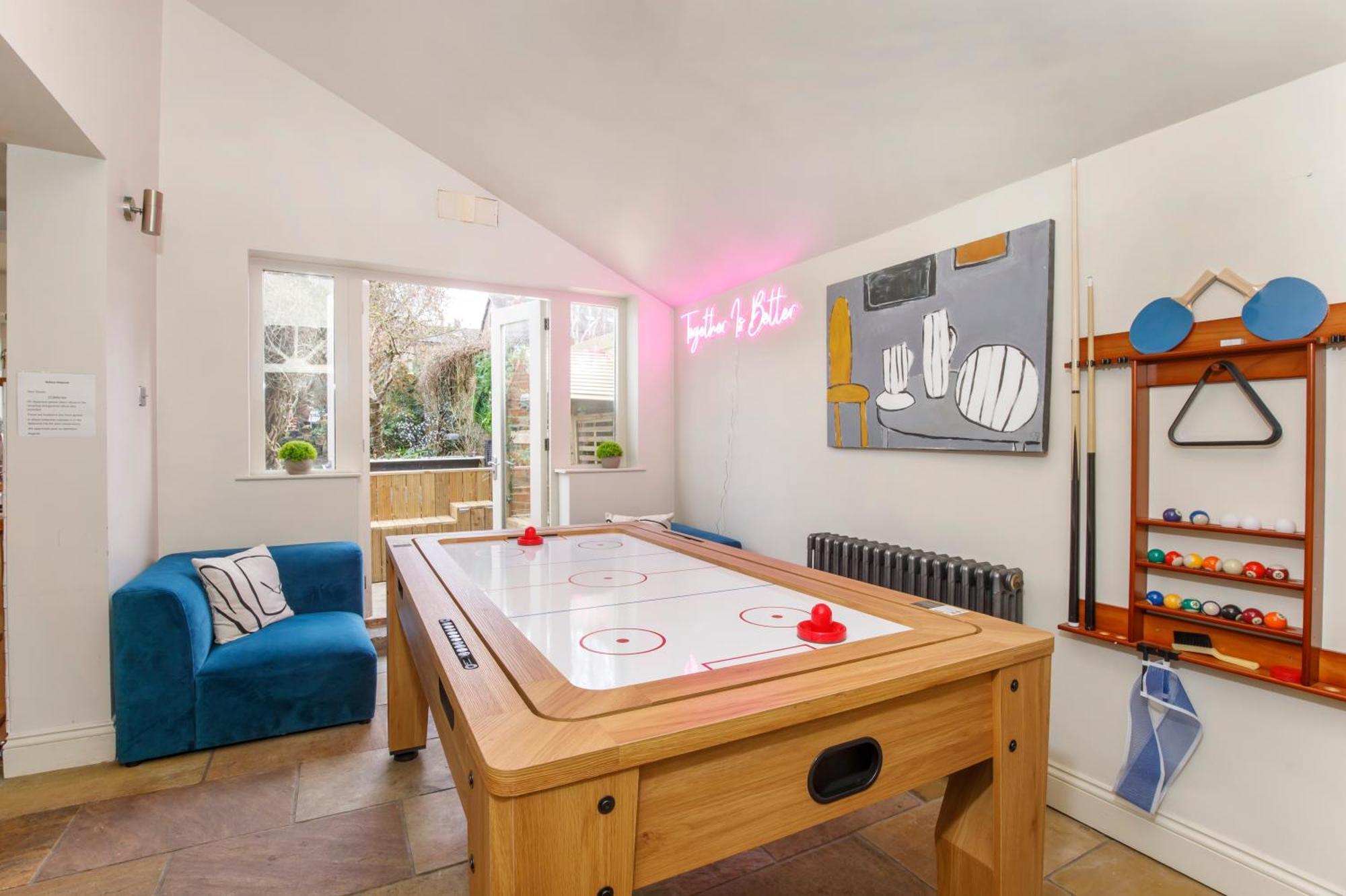 Minster House - Group Hot Tub Holiday home