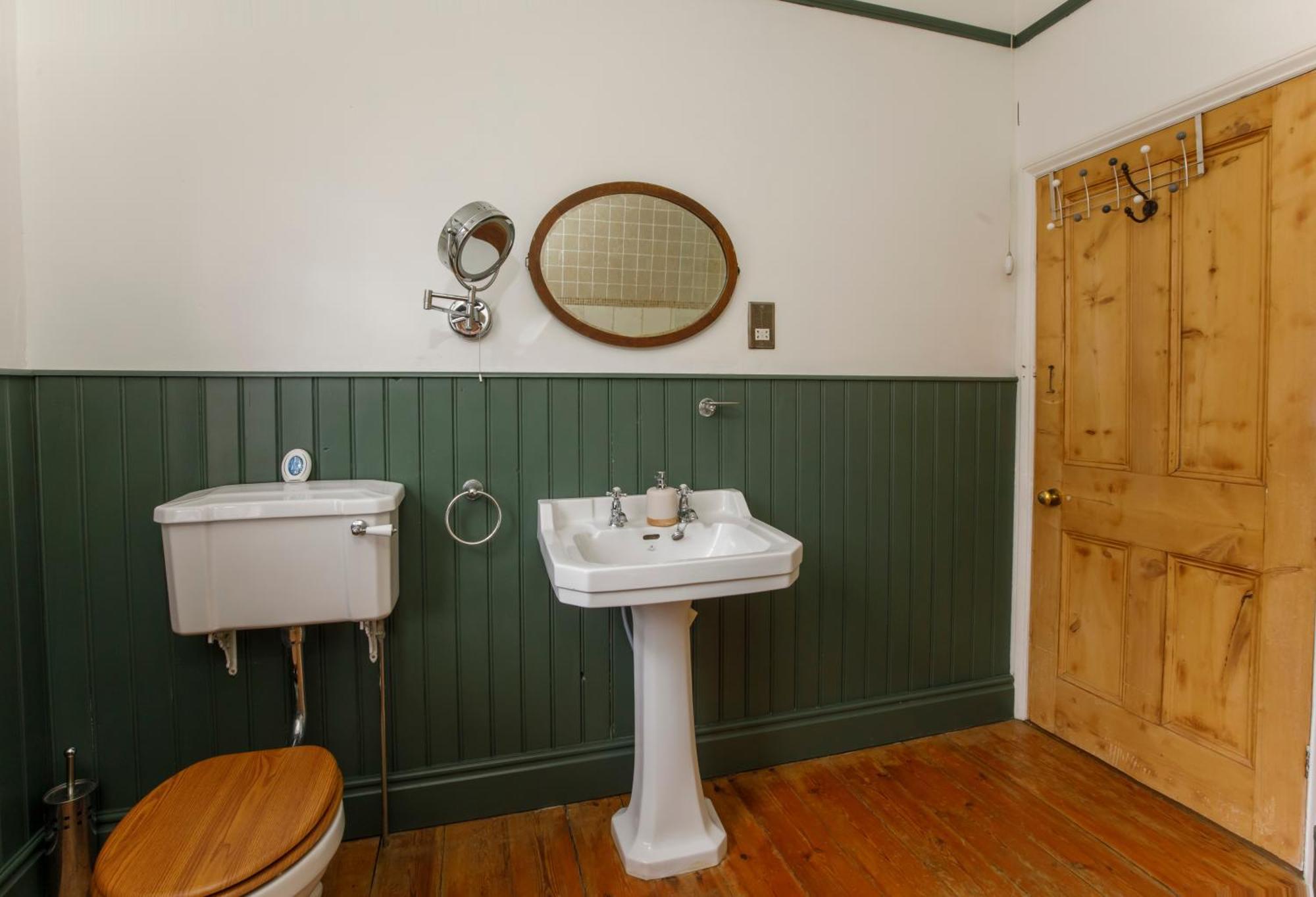 Holiday home Minster House - Group Hot Tub *